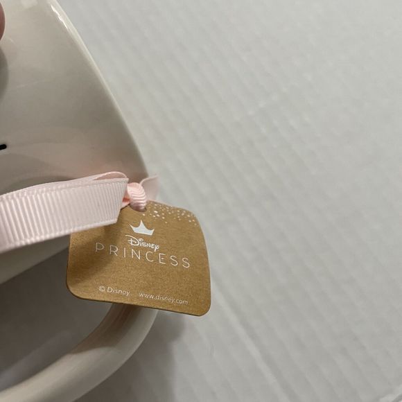 Rae Dunn DISNEY PRINCESS Beauty & the Beast  Double Sided Mug -- Beauty -- Belle - Picture 6 of 6